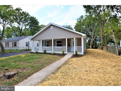 423 Martin Dr, Historic New Castle, DE 19720 - photo 2