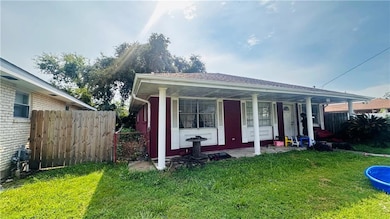 Fully fenced yard