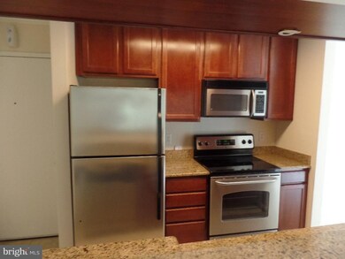 15548 Horseshoe Ln, Woodbridge, VA 22191 - photo 3