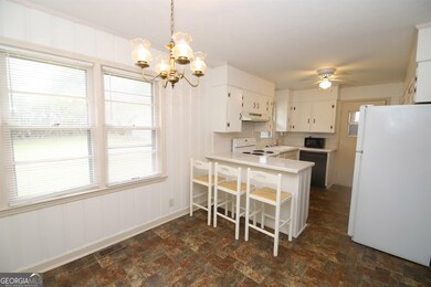 121 Alton Dr, Lagrange, GA 30241 - photo 6