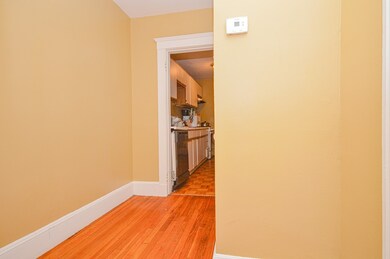 644 Hyde Park Ave unit 1R, Roslindale, MA 02131 - photo 6