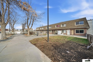 2449 U St unit 2449U, Lincoln, NE 68503 - photo 4