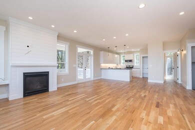 2142 SW Coast Ave, Lincoln City, OR 97367 - photo 7