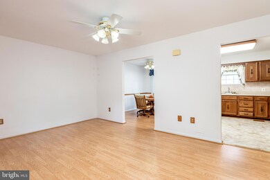 1012 Branch View Ct, Harwood, MD 20776 - photo 6