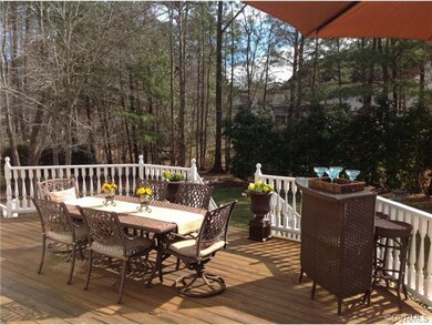 Beautiful deck MADE for entertaining!