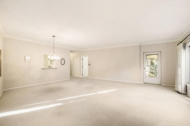 4040 Greenleaf Cir unit 207, Kalamazoo, MI 49008 - photo 5