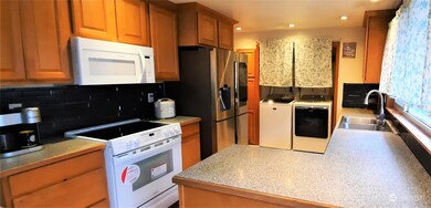 6009 57th Ave W, University Place, WA 98467 - photo 2