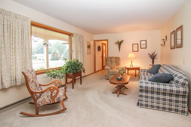 5418 Marsh Rd, Mc Farland, WI 53558 - photo 4