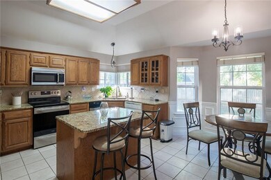 301 Coachlight Dr, Bentonville, AR 72712 - photo 6