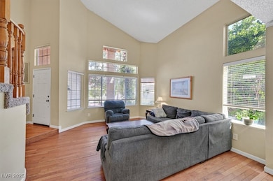 8405 Haven Brook Ct, Las Vegas, NV 89128 - photo 4