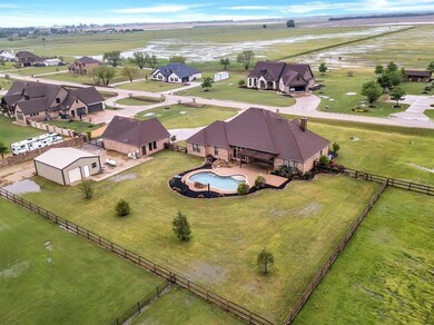Home, Pool, Detached bonus garage, metal workshop,