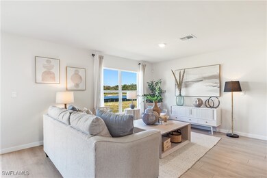 14176 Hemingway Oaks Trail, Fort Myers, FL 33905 - photo 4