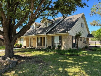1807 Shadowwood Dr, College Station, TX 77840 - photo 6