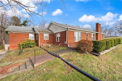 4218 Helen Rd, Jeffersonville, IN 47130 - photo 5