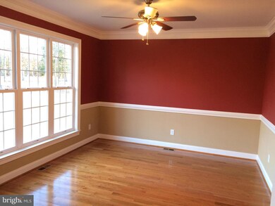 100 Woodfield Dr, Spotsylvania, VA 22553 - photo 6