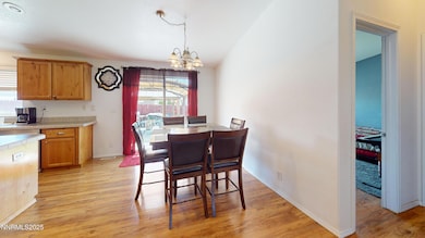 3372-Crown-Royal-Cir-Dining-Room
