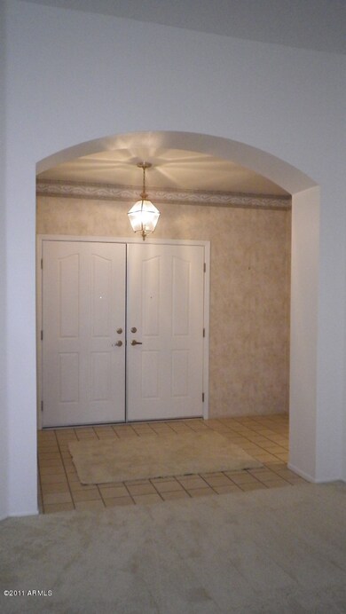 Double Door Entry/Foyer