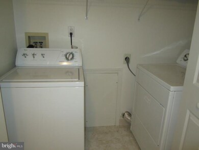 181 Queensbury Place unit 206, Doylestown, PA 18901 - photo 6