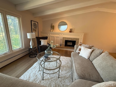 2611 Kyle Ave N, Golden Valley, MN 55422 - photo 3