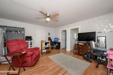 115 10th St unit 11-113, Hazlet Township, NJ 07734 - photo 5