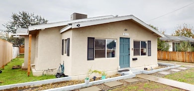 311 E Andrews Ave, Fresno, CA 93704 - photo 4