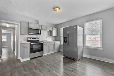 16 Laurel St, Clinton, MA 01510 - photo 6