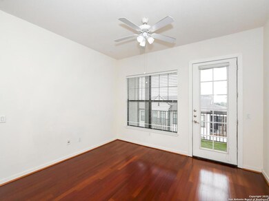 7342 Oak Manor Dr unit 1303, San Antonio, TX 78229 - photo 4