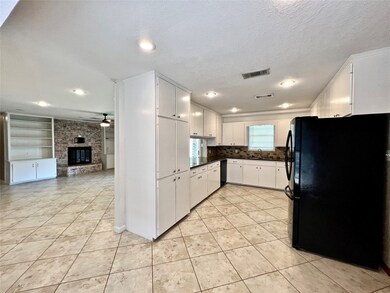 3444 Glen Haven Dr, Bay City, TX 77414 - photo 6