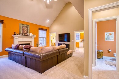 4515 Clint Cir, Newburgh, IN 47630 - photo 4