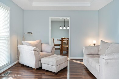 8108 Rome Beauty Way, Louisville, KY 40228 - photo 4