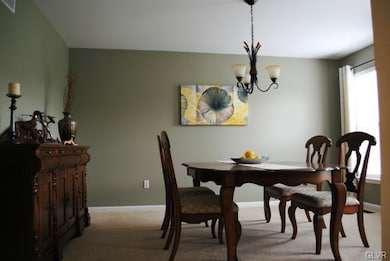 2165 Woodridge Dr, Macungie, PA 18062 - photo 7