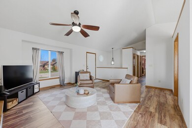 2326 S Rogers Ln, Wichita, KS 67235 - photo 5