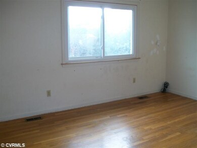 617 Roberson St, Petersburg, VA 23805 - photo 5