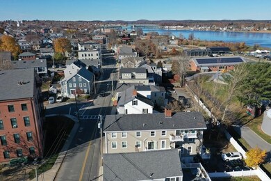 137 Water St unit 3, Newburyport, MA 01950 - photo 3