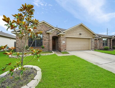 413 De Coster Blvd, Alvin, TX 77511 - photo 6
