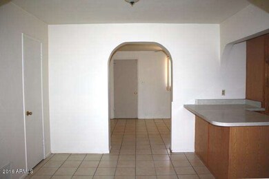 3 Dining Area