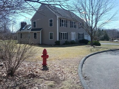 23 Reservoir Dr, Bellingham, MA 02019 - photo 2