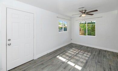 3119 E Palm Ln, Phoenix, AZ 85008 - photo 4