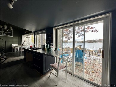 4330 Pantek Park Dr, Attica, MI 48412 - photo 5