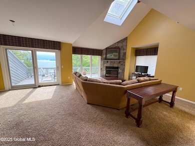 Living dining 1