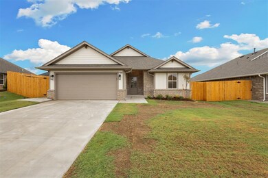 4302 Eloise Dr, Shawnee, OK 74804 - photo 4