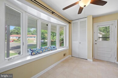 7355 Forrester Ln, Manassas, VA 20109 - photo 6