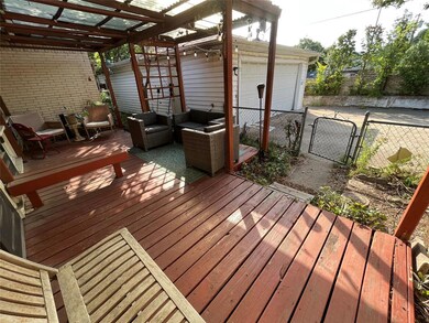 7523 Brentcove Cir, Dallas, TX 75214 - photo 2