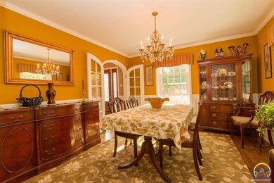 3114 SW 19th St, Topeka, KS 66604 - photo 5