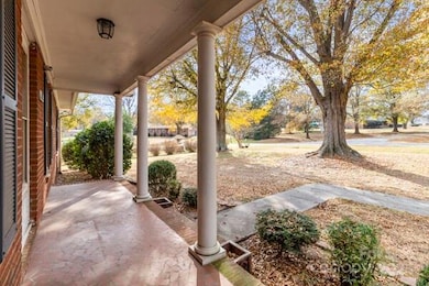 202 Fieldcrest Dr, Stanley, NC 28164 - photo 2