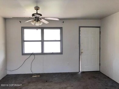 111-124265 Living Room Additional Angle1