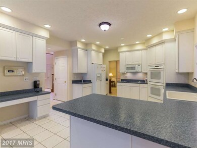 12545 Perrywood Ln, Dunkirk, MD 20754 - photo 4