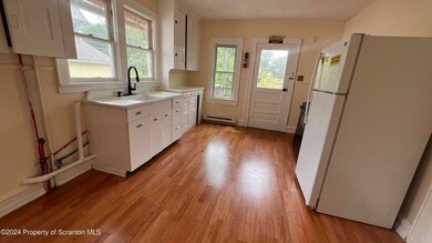 904 Ash St unit 2nd Floor, Scranton, PA 18510 - photo 6