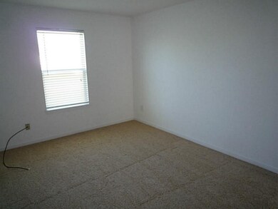 12272 Chiseled Stone Dr, Fishers, IN 46037 - photo 7