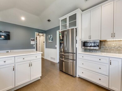 509 Ridgeview Dr, Murphy, TX 75094 - photo 4